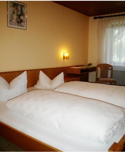 Hotel Waldeck Florsbachtal Room photo